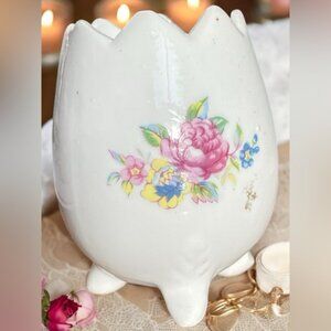 Small Elegant Floral Hand Painted Ceramic Cracked Egg Vase